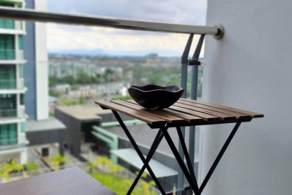 Vivacity Jazz Suites 2 New Cozy Home Lv8 Kuching Exterior foto